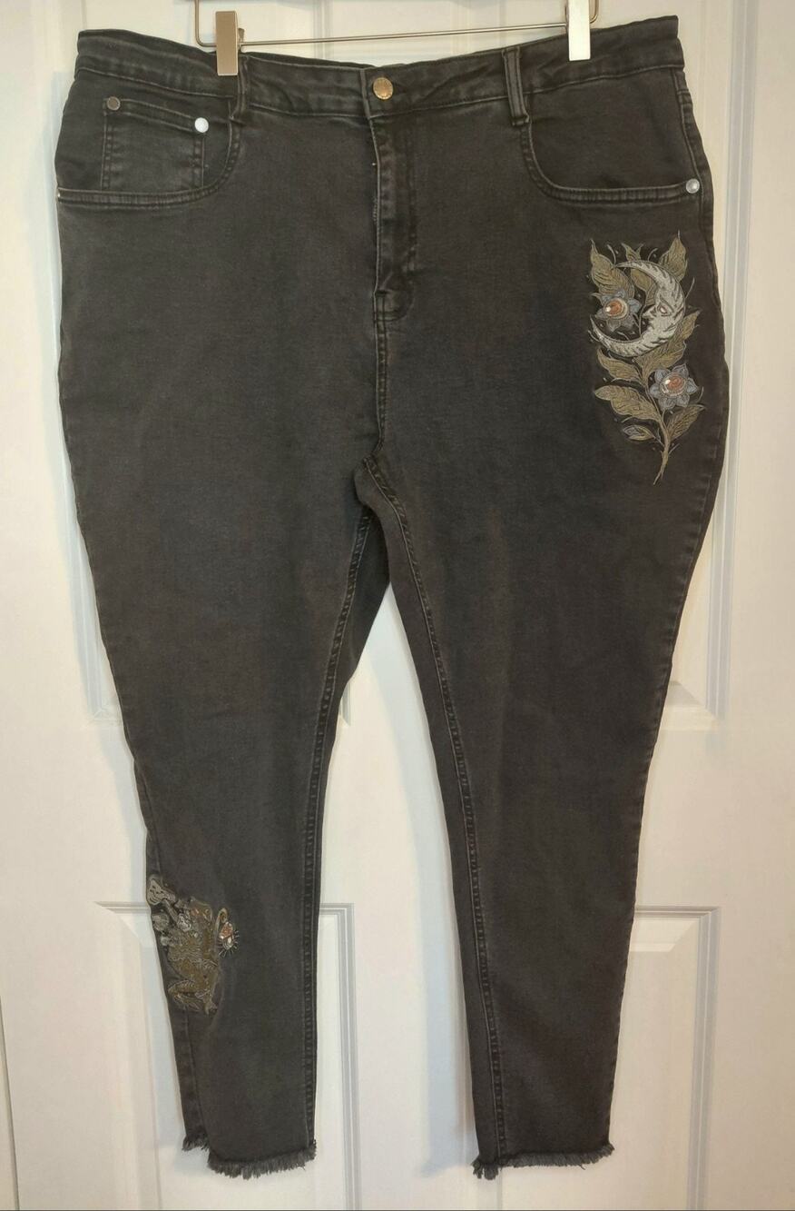 Disturbia Hexborn Goth Baba Yaga Embroidered Black Denim Skinny Jean Witchy 38w